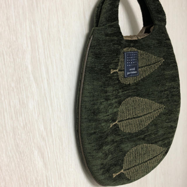 mina perhonen(ミナペルホネン)の♯13 marché 2018 ミナペルホネン うずらバッグ happa  レディースのバッグ(ハンドバッグ)の商品写真
