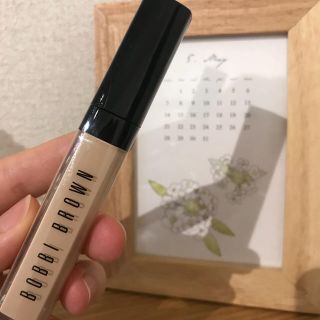 ボビイブラウン(BOBBI BROWN)のボビィブラウン コンシーラー ポーセリン(コンシーラー)