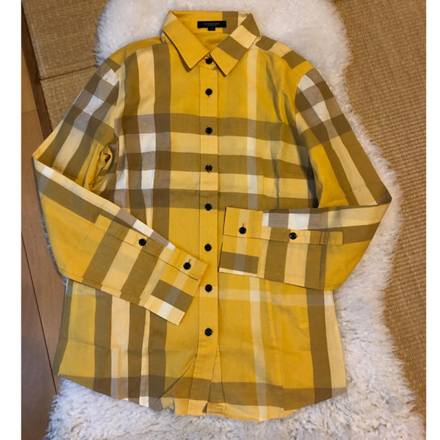 BURBERRY(バーバリー)の美品バーバリーBurberry上質コットンチェック柄長袖シャツ♫つづき様☆専用 レディースのトップス(シャツ/ブラウス(長袖/七分))の商品写真