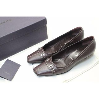 プラダ(PRADA)のPRADA 本革ローヒールパンプス（34半）美品♪プラダ(ハイヒール/パンプス)