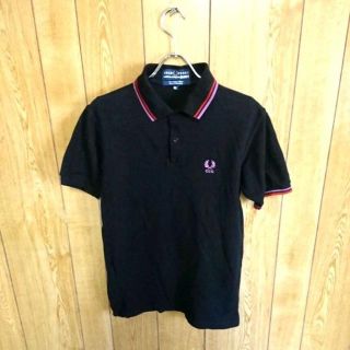 コムデギャルソン(COMME des GARCONS)のFRED PERRY×コムデギャルソン ライン入 ポロシャツ XS(ポロシャツ)