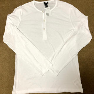 エイチアンドエム(H&M)のH&M ヘンリーネックシャツ 新品未使用 (Tシャツ/カットソー(七分/長袖))