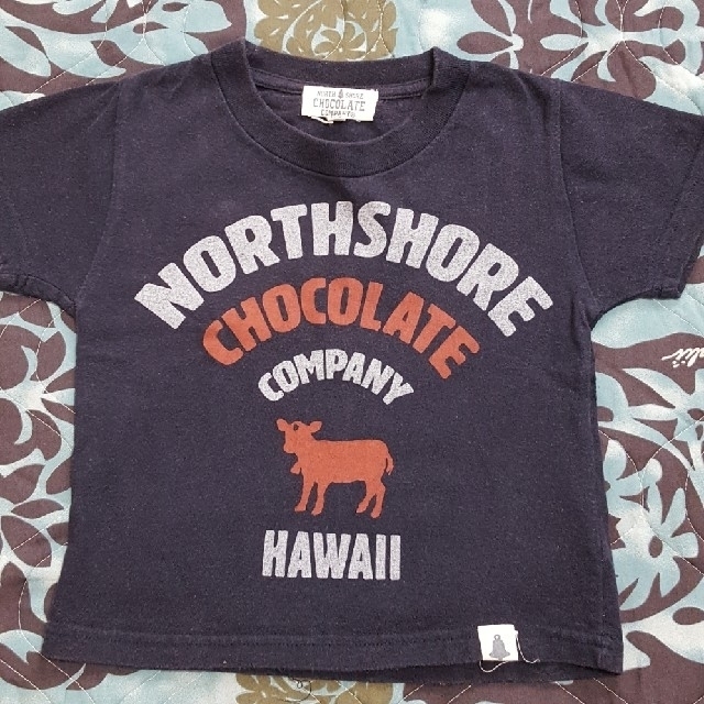 NORTH SHORE CHOCOLATE COMPANY(ノースショアチョコレートカンパニー)の100㎝ CHOCOLATE COMPANY ネイビーTシャツ キッズ/ベビー/マタニティのキッズ服男の子用(90cm~)(Tシャツ/カットソー)の商品写真