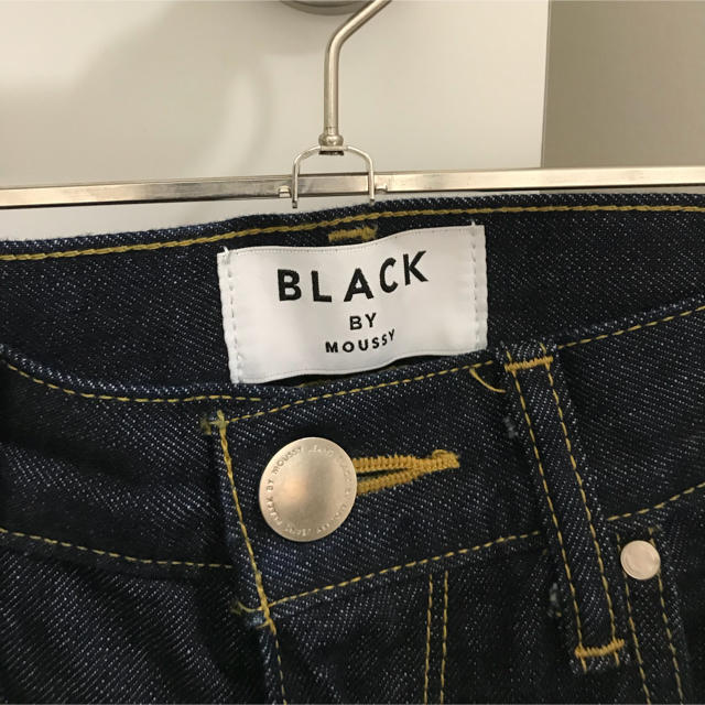 BLACK by moussy(ブラックバイマウジー)のBLACK BY MOUSSY Kona コナデニム レディースのパンツ(デニム/ジーンズ)の商品写真