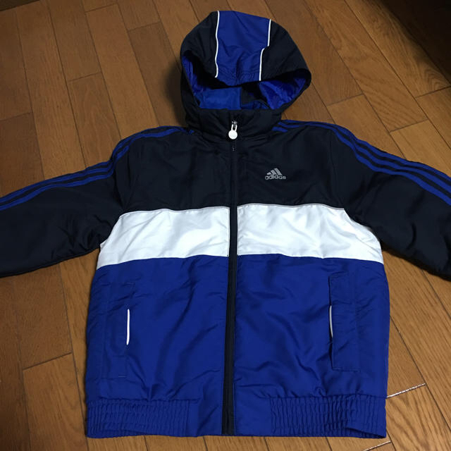 adidas(アディダス)のすごくお買い得😎   adidas   アウター キッズ/ベビー/マタニティのキッズ服男の子用(90cm~)(ジャケット/上着)の商品写真