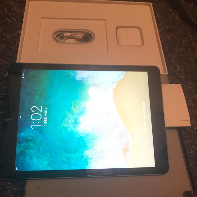 iPad Air2 16GB 美品おまけ付き-