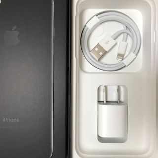 アップル(Apple)のiPhone 充電 純正(バッテリー/充電器)