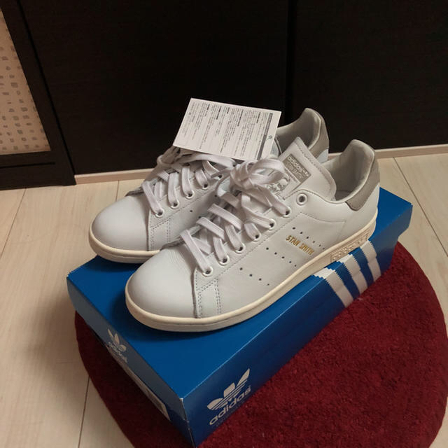 新品タグ????付き  adidas スタンスミス  STAN  SMITH Gレディース