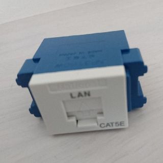 パナソニック(Panasonic)のCat5e NR3160 LAN 埋込みパーツ 二個セット(PC周辺機器)