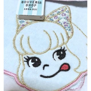 アナスイ(ANNA SUI)のアナスイ  ANNA SUI ／不二家ペコちゃん コラボハンカチ 新品未使用(キャラクターグッズ)