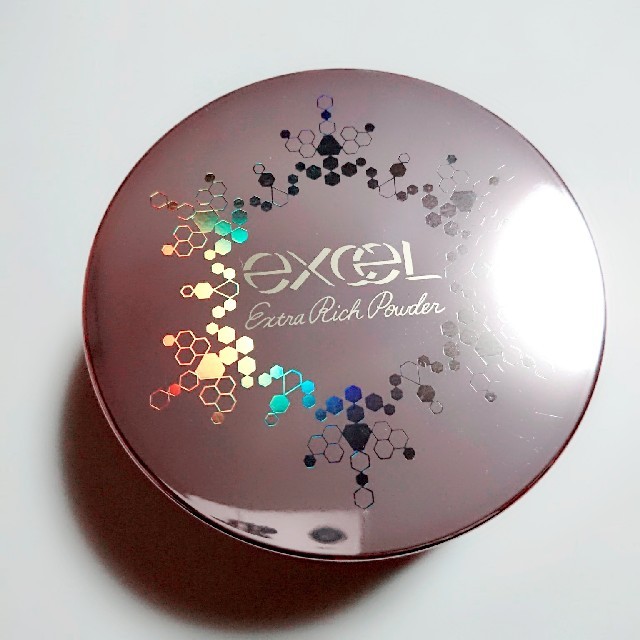 サナ エクセル エクストラリッチパウダー 02(ピーチグロウ) コスメ/美容のベースメイク/化粧品(フェイスパウダー)の商品写真