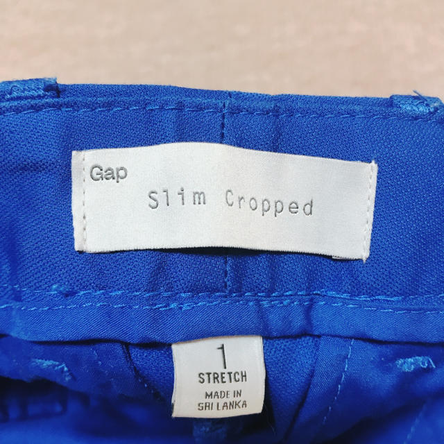 GAP(ギャップ)のGAP スリムクロップドパンツ レディースのパンツ(クロップドパンツ)の商品写真