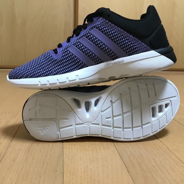 adidas(アディダス)の新品 アディダス スニーカー レディースの靴/シューズ(スニーカー)の商品写真