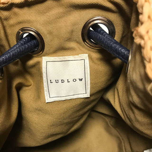 LUDLOW(ラドロー)のLUDLOWラフィアタッセルポシェット レディースのバッグ(かごバッグ/ストローバッグ)の商品写真
