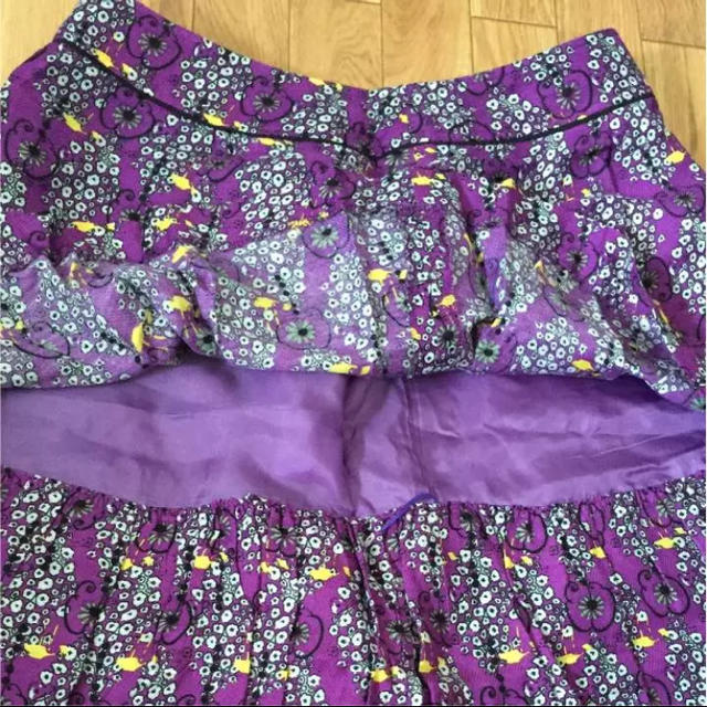 VERRIER 紫 柄 スカート レディースのスカート(ひざ丈スカート)の商品写真