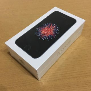 アップル(Apple)のiPhoneSE 32G(スマートフォン本体)