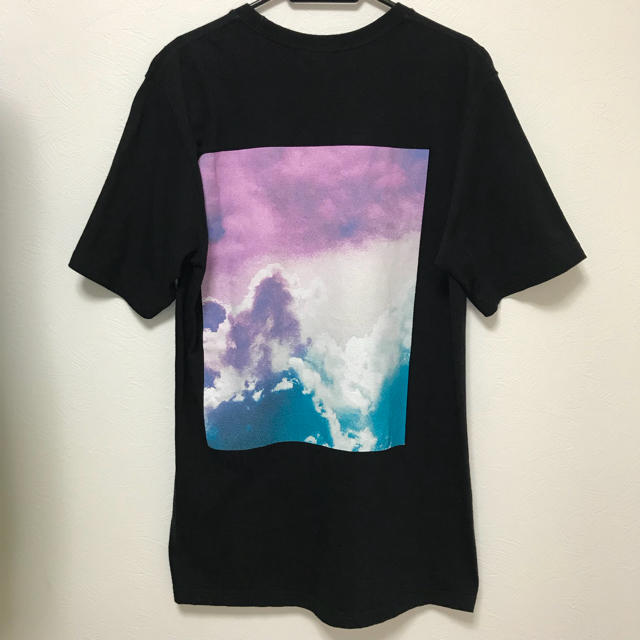 【美品】STUSSY ステューシー ワールドツアー Ｔシャツ 多数出品中