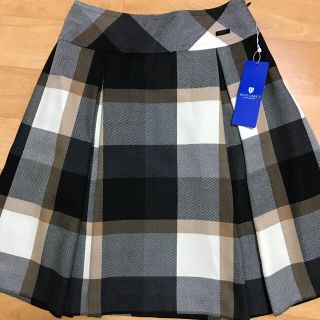 バーバリーブルーレーベル(BURBERRY BLUE LABEL)の新品 ブルーレーベル クレストブリッジ  スカート(ひざ丈スカート)