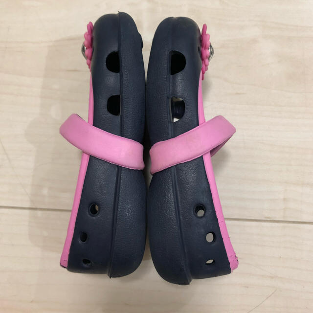 crocs(クロックス)のみわしゃんてぃ様専用☆クロックス① キッズ/ベビー/マタニティのベビー靴/シューズ(~14cm)(サンダル)の商品写真