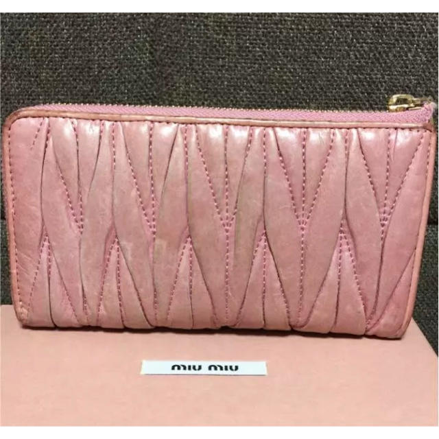 miumiu(ミュウミュウ)のミュウミュウ 長財布 メンズのファッション小物(長財布)の商品写真