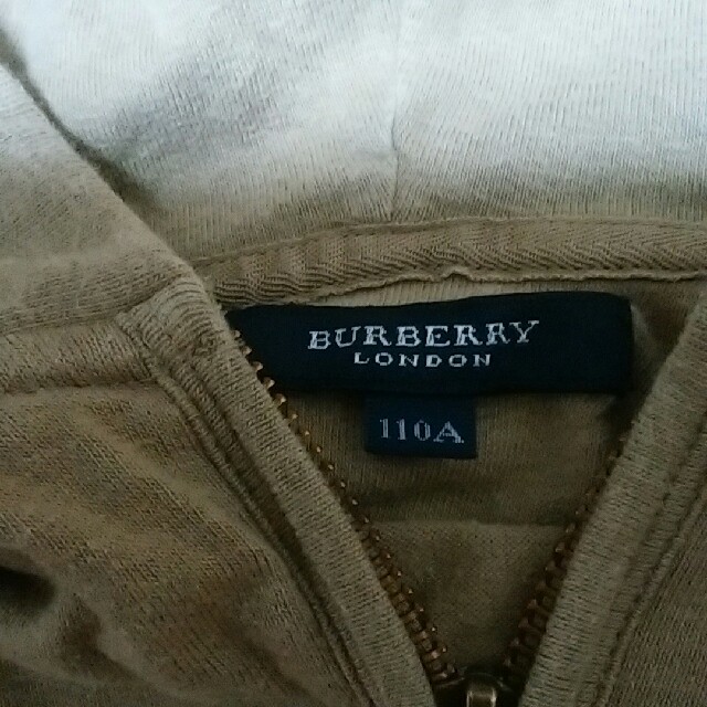 BURBERRY(バーバリー)のバーバリー　パーカー　三陽商会製 キッズ/ベビー/マタニティのキッズ服男の子用(90cm~)(カーディガン)の商品写真