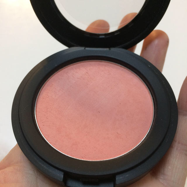 bareMinerals(ベアミネラル)のk様専用  ベアミネラル ジェンヌード コスメ/美容のベースメイク/化粧品(チーク)の商品写真