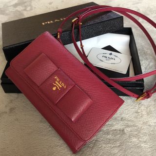 プラダ(PRADA)の美品！PRADA リボン ショルダー ウォレット(財布)