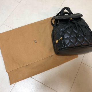 モスキーノ(MOSCHINO)のMOSCHINO モスキーノ ハート模様 リュック 美品(リュック/バックパック)