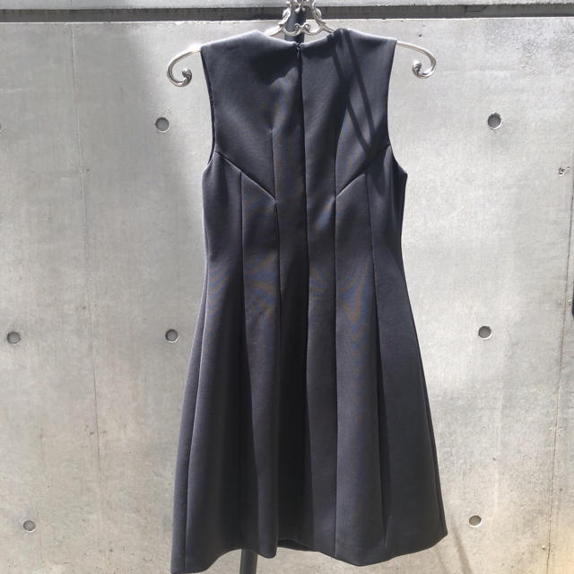 PAOLA FRANI(パオラフラーニ)のPAOLA FLANI  / 黒 レディースのフォーマル/ドレス(ミディアムドレス)の商品写真
