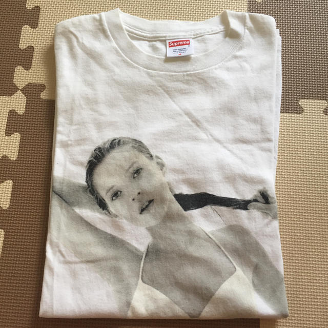 今年の新作から定番まで! - Supreme SUPREME 10周年ボックスセット ケイトモス Tシャツ/カットソー(半袖/袖なし)