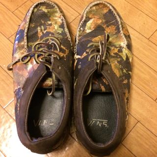 ヴァンズ(VANS)の値下げ❗️激レア❗️バンズ （VANS）レザー調スニーカー 迷彩(スニーカー)