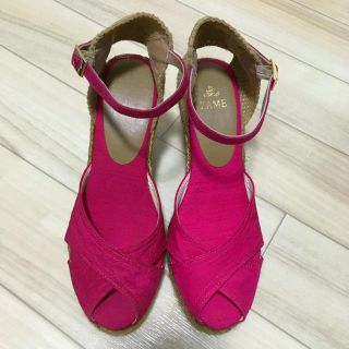 ローズバッド(ROSE BUD)のROSE BUD サンダル size 37(サンダル)