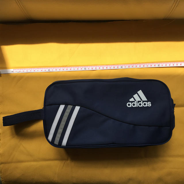 adidas(アディダス)の靴入れ（子供用) キッズ/ベビー/マタニティのキッズ靴/シューズ(15cm~)(その他)の商品写真