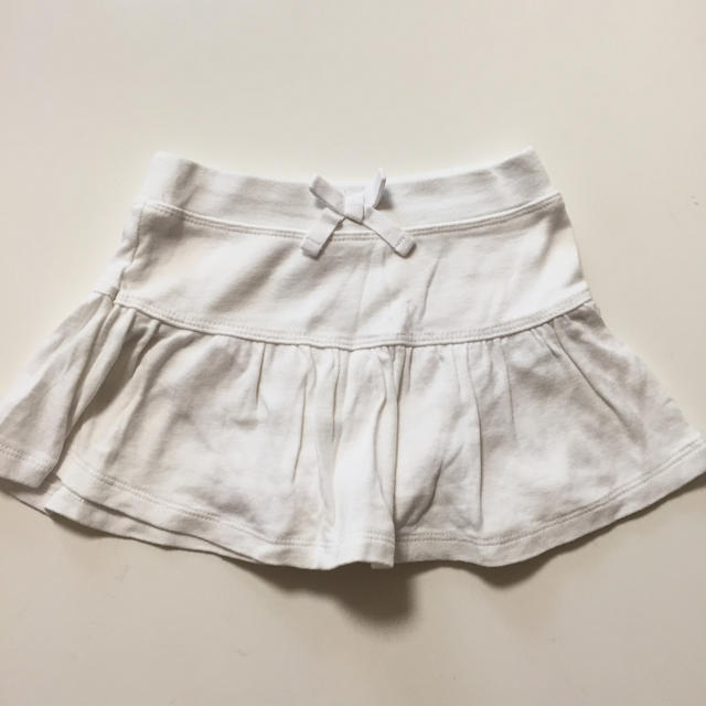 babyGAP(ベビーギャップ)のブルマ付きスカート キッズ/ベビー/マタニティのキッズ服女の子用(90cm~)(スカート)の商品写真