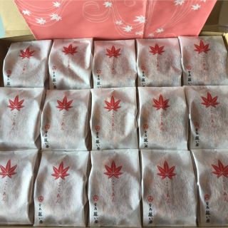 ラピス様専用です 藤い屋 もみじ饅頭15個(菓子/デザート)