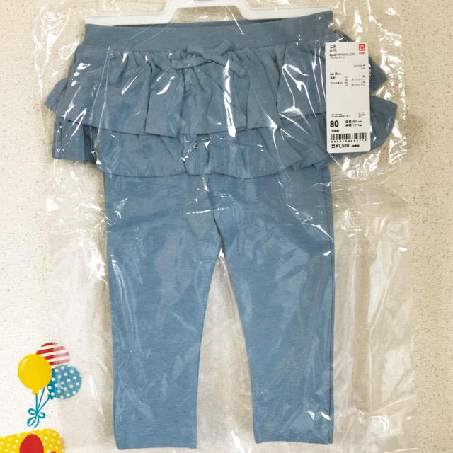 UNIQLO(ユニクロ)の☆新品☆ 大人気♡ ユニクロ フリルパンツ 80 キッズ/ベビー/マタニティのベビー服(~85cm)(パンツ)の商品写真