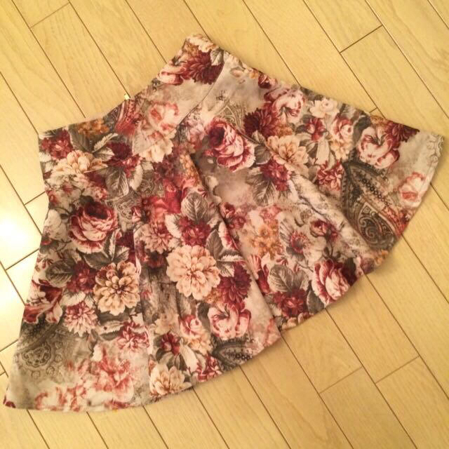 ROJITA(ロジータ)のさにゃん様専用♡ レディースのスカート(ひざ丈スカート)の商品写真