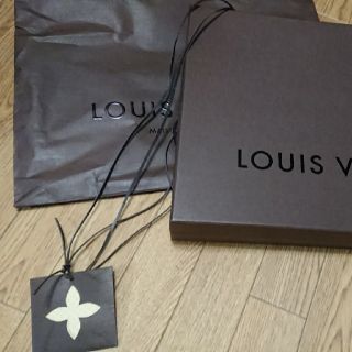 ルイヴィトン(LOUIS VUITTON)のルイヴィトン 箱(大)(ショップ袋)