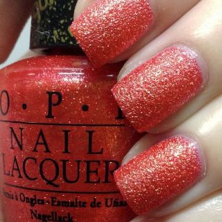 オーピーアイ(OPI)のOPI　ネイルラッカー　赤(マニキュア)