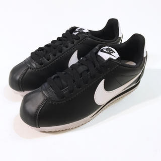 ナイキ(NIKE)の美品23 NIKE ナイキ クラシック コルテッツ レザー 黒白 T579(スニーカー)