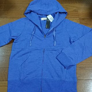 ダブルクローゼット(w closet)のWcloset  新品  パーカー(パーカー)