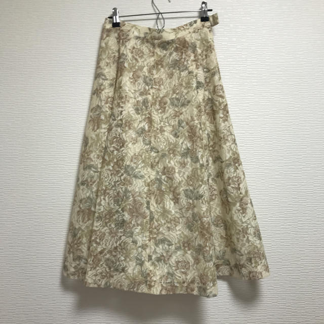 flower(フラワー)のレーススカート レディースのスカート(ロングスカート)の商品写真