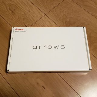 エヌティティドコモ(NTTdocomo)のdocomo FUJITSU arrows Tab F-04H 新品同様(タブレット)