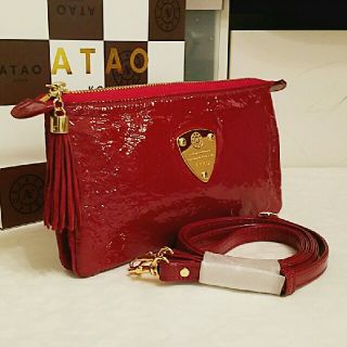 アタオ(ATAO)の《良品》アタオ　ブーブー　ラズベリーレッド　(箱無し)(財布)