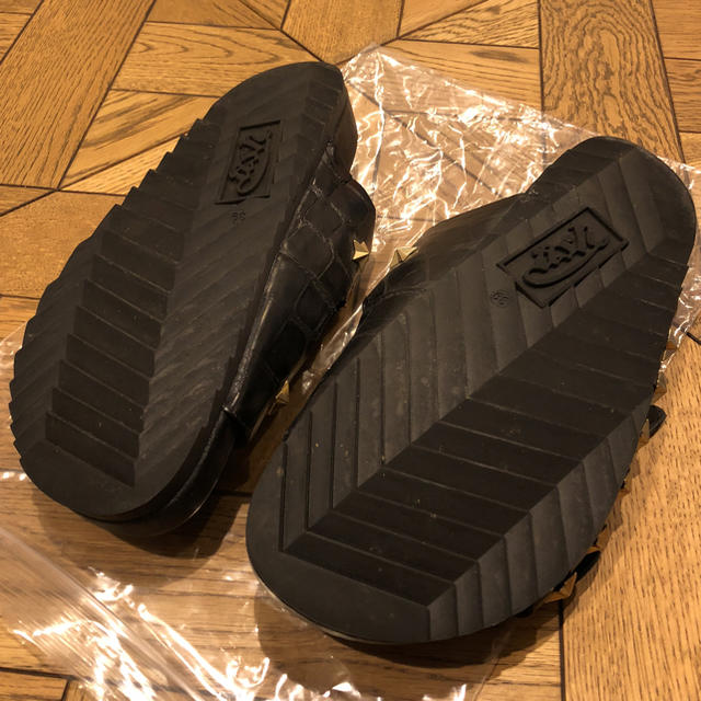 ASH(アッシュ)のASH スタッズ サンダル スター レディースの靴/シューズ(サンダル)の商品写真