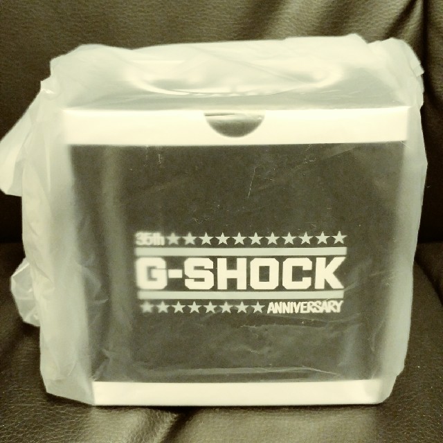 G-SHOCK(ジーショック)の6/10まで G-SHOCK DW-6935C-4JR 35周年 RED OUT メンズの時計(腕時計(デジタル))の商品写真