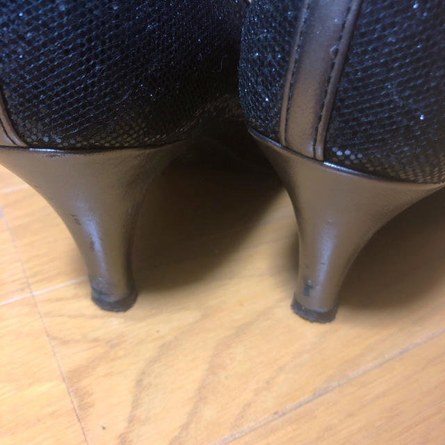 Riz raffinee(リズラフィーネ)のRIZリズ黒パンプス 23cm レディースの靴/シューズ(ハイヒール/パンプス)の商品写真