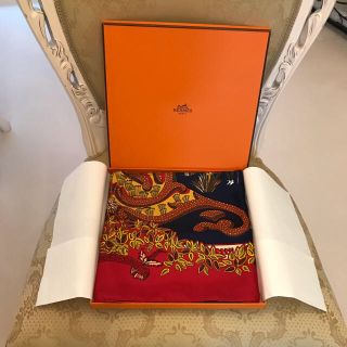 エルメス(Hermes)の【超美品】エルメス カレ 90 訳あり【新品】最終値下げ(バンダナ/スカーフ)