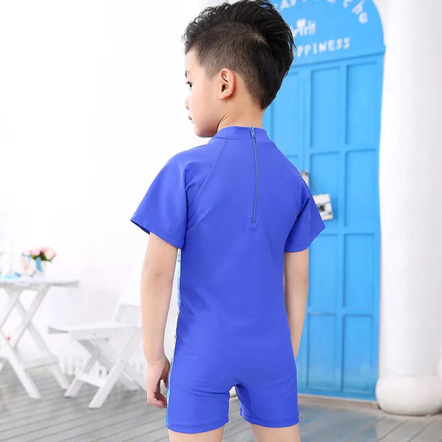 水着 キッズ  スーパーマン 男の子 キッズ/ベビー/マタニティのキッズ服女の子用(90cm~)(水着)の商品写真