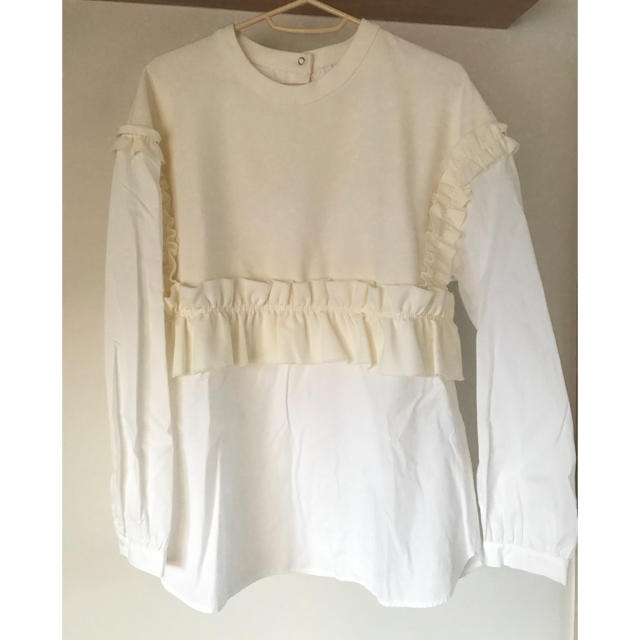 ZARA(ザラ)のZARA  フリルトップス(新品) レディースのトップス(カットソー(長袖/七分))の商品写真